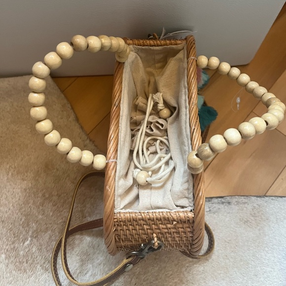 Heart Basket Purse - Picture 2 of 6